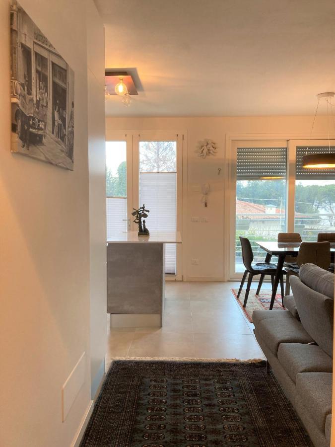 Holiday House Al Porto View Lake Peschiera del Garda Bagian luar foto