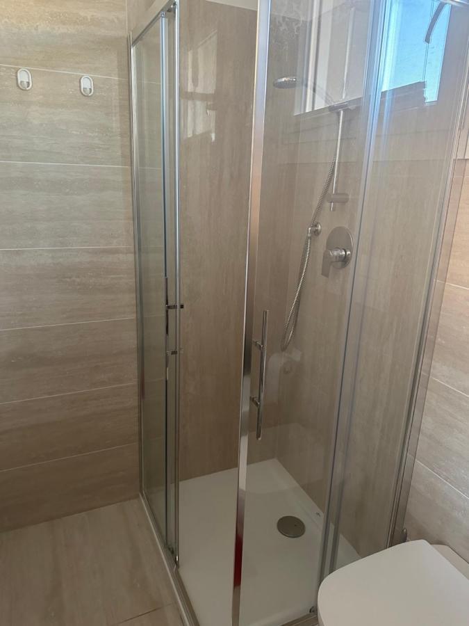 Holiday House Al Porto View Lake Peschiera del Garda Bagian luar foto